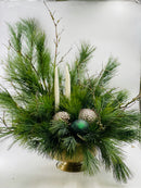 The Final Touch Centerpiece